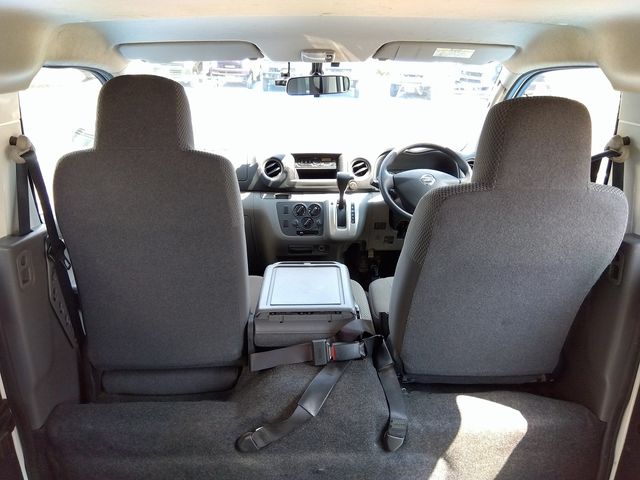 NISSAN NV350 CARAVAN 2018