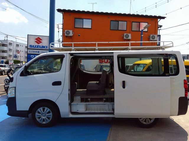 NISSAN NV350 CARAVAN 2018