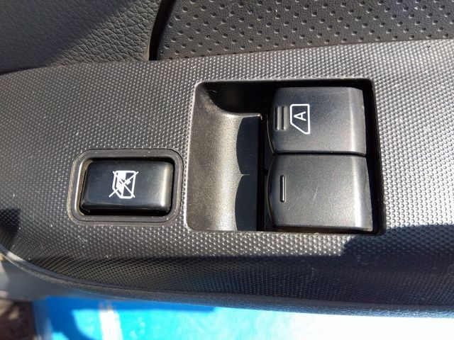 NISSAN NV350 CARAVAN 2018