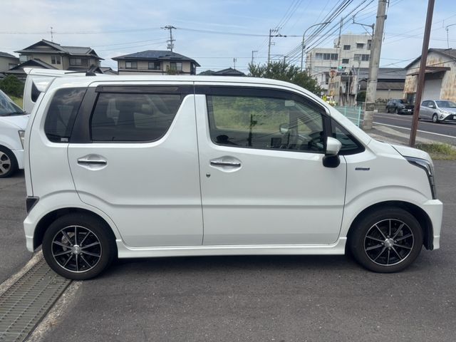 SUZUKI WAGON R STINGRAY 2017