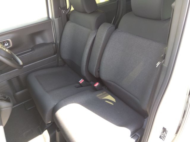 HONDA N BOX CUSTOM 2023