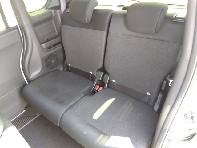 HONDA N BOX CUSTOM 2023