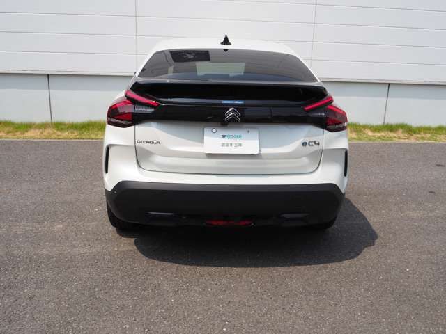 CITROEN CITROEN E-C4 2024