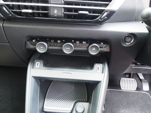 CITROEN CITROEN E-C4 2024