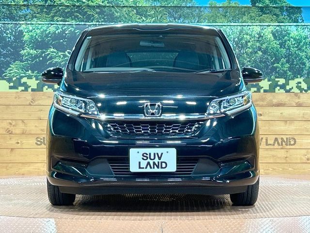 HONDA FREED HYBRID 2022