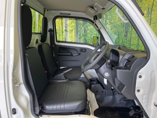 DAIHATSU HIJET truck 2023