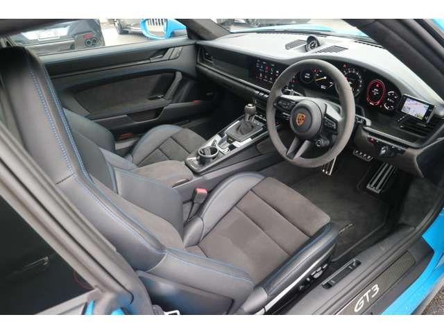 PORSCHE PORSCHE 911 2021