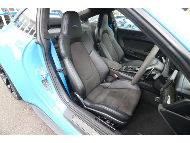 PORSCHE PORSCHE 911 2021