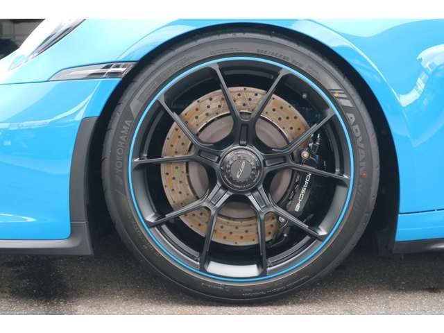 PORSCHE PORSCHE 911 2021