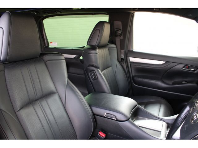 TOYOTA VELLFIRE 2018