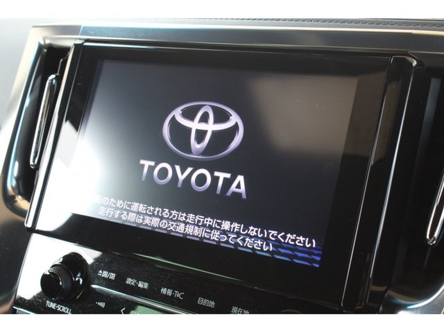 TOYOTA VELLFIRE 2018