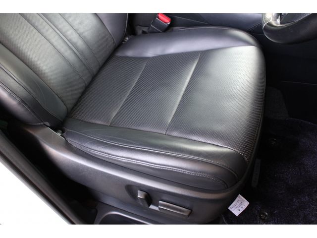 TOYOTA VELLFIRE 2018