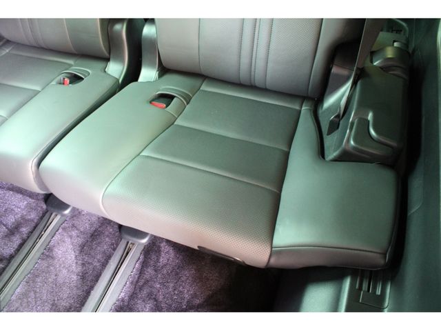 TOYOTA VELLFIRE 2018