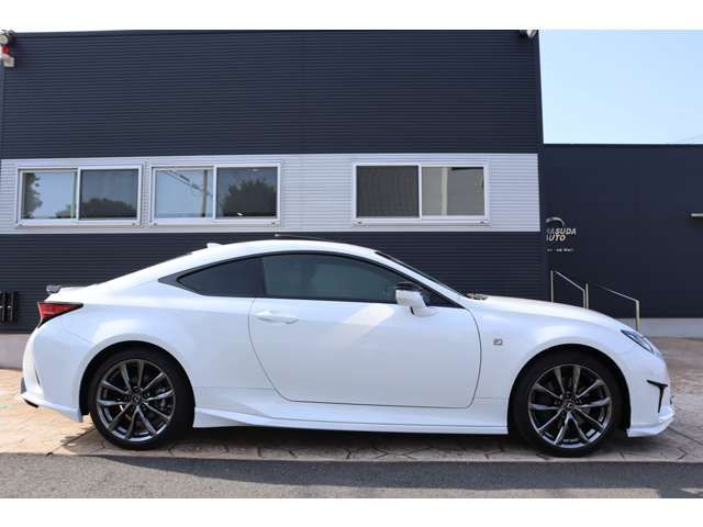TOYOTA LEXUS RC300h 2022