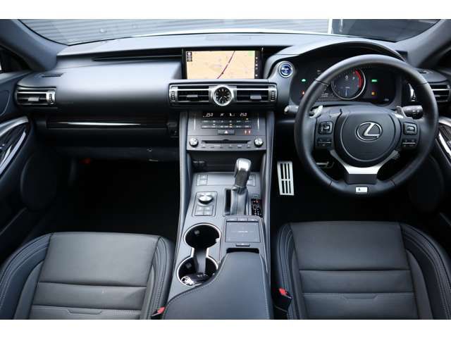 TOYOTA LEXUS RC300h 2022