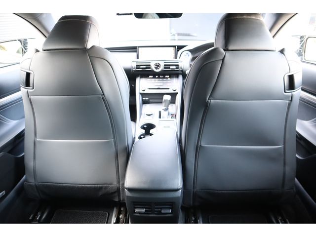 TOYOTA LEXUS RC300h 2022