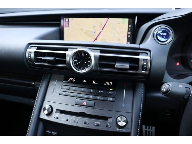 TOYOTA LEXUS RC300h 2022