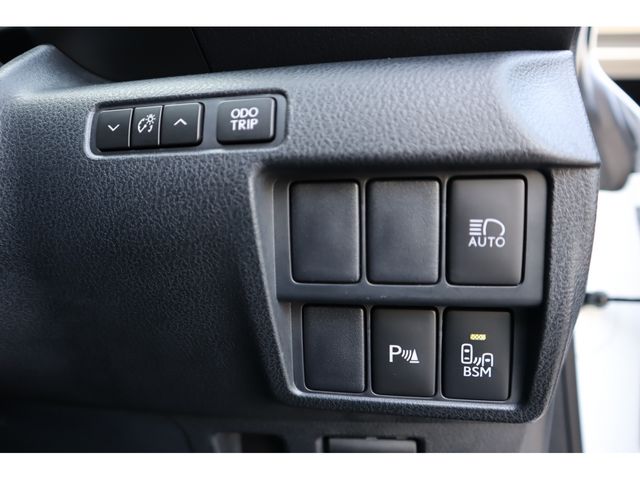 TOYOTA LEXUS RC300h 2022