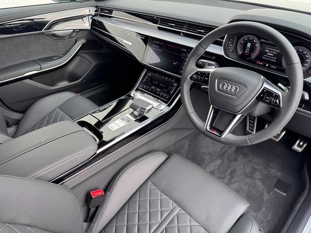 AUDI AUDI A8 2024