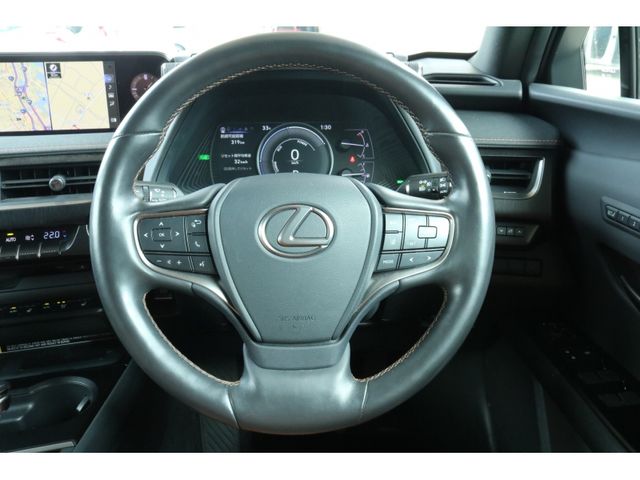 TOYOTA LEXUS UX250h 2018