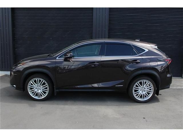 TOYOTA LEXUS NX300h AWD 2014