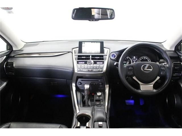 TOYOTA LEXUS NX300h AWD 2014