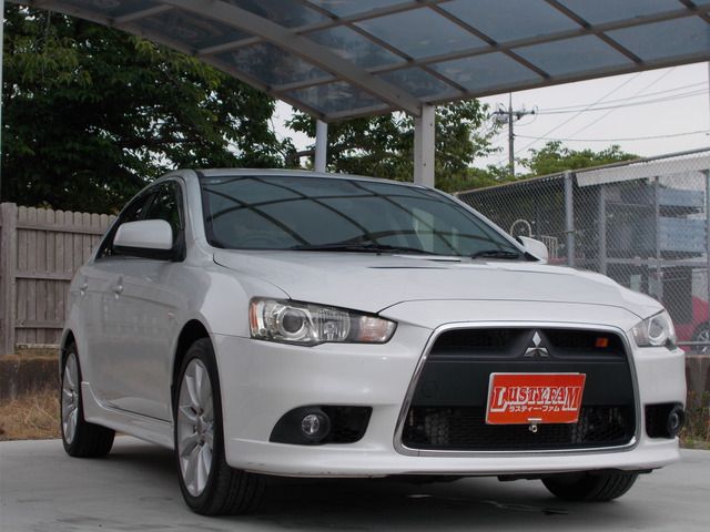 MITSUBISHI GALANT FORTIS SPORTBACK 4WD 2010