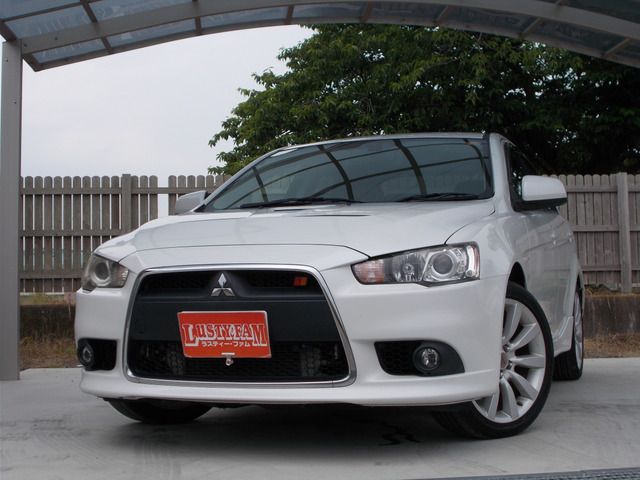 MITSUBISHI GALANT FORTIS SPORTBACK 4WD 2010