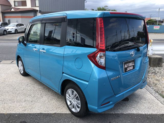 TOYOTA ROOMY 4WD 2021