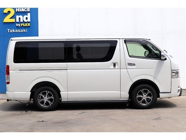 TOYOTA HIACE van 2WD 2019