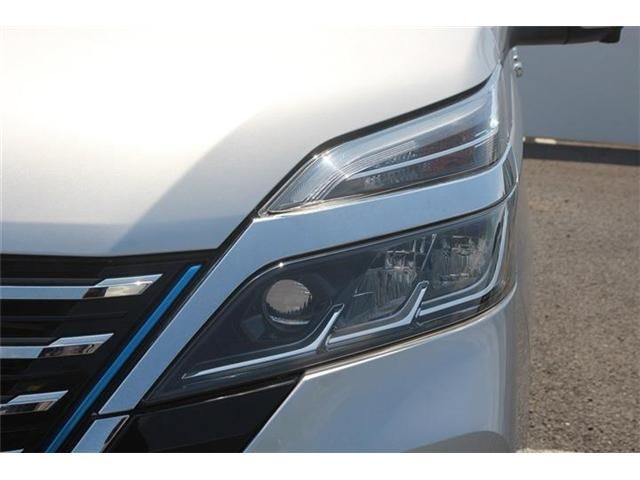 NISSAN SERENA  WG 2020