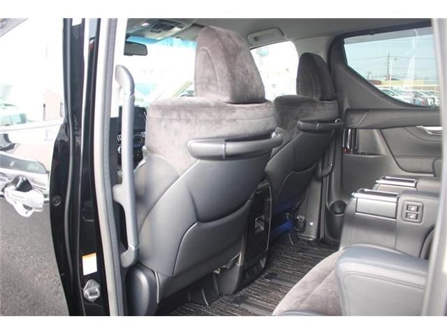 TOYOTA ALPHARD 2017