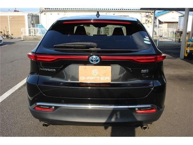 TOYOTA HARRIER HYBRID 2020