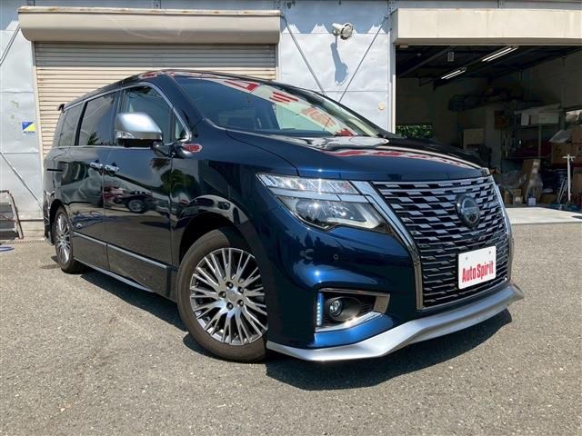 NISSAN ELGRAND 2022