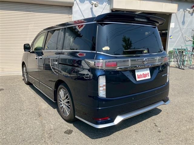 NISSAN ELGRAND 2022