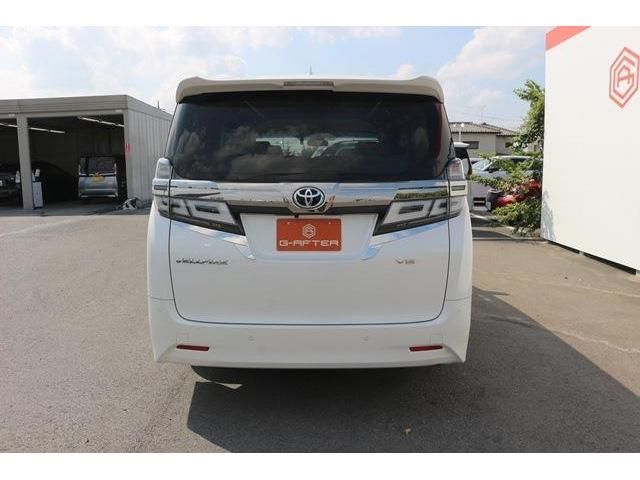 TOYOTA VELLFIRE 2018