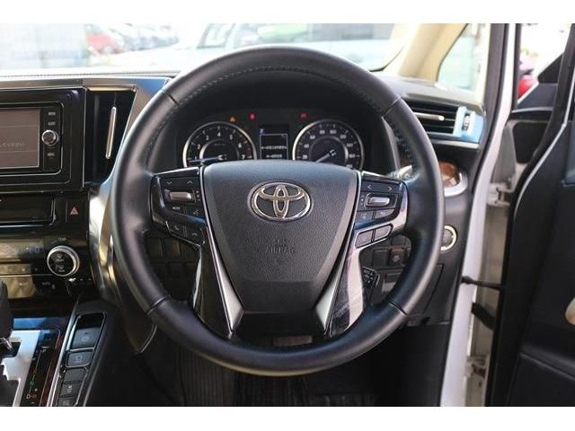 TOYOTA VELLFIRE 2018