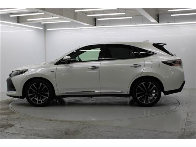 TOYOTA HARRIER 2WD 2016