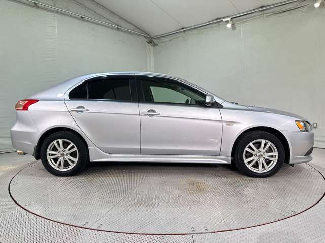 MITSUBISHI GALANT FORTIS SPORTBACK 2010