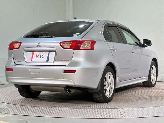 MITSUBISHI GALANT FORTIS SPORTBACK 2010
