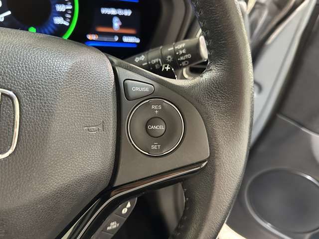 HONDA VEZEL HYBRID 2014