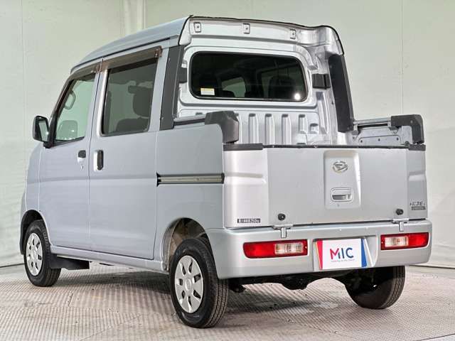 DAIHATSU HIJET deckvan 2014