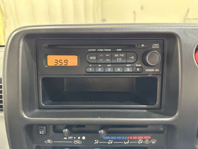 DAIHATSU HIJET deckvan 2014