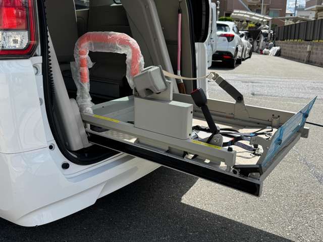 NISSAN SERENA  WG 2017