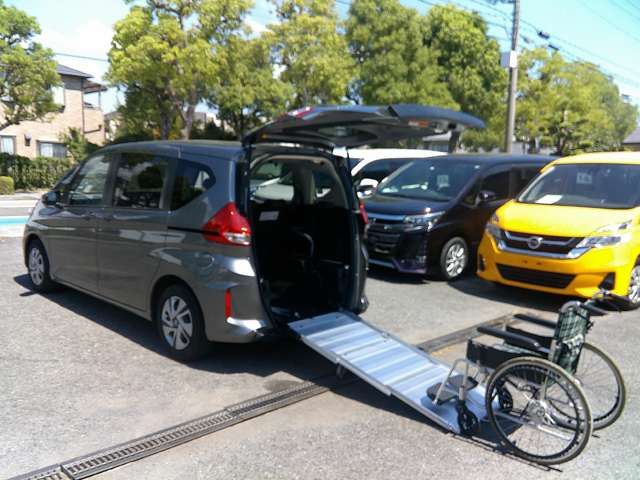 HONDA FREED plus HYBRID 4WD 2020