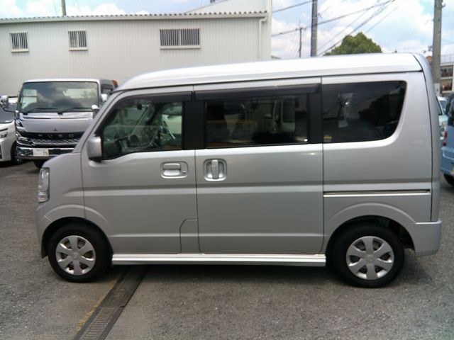 NISSAN NV100 CLIPPER RIO 2019