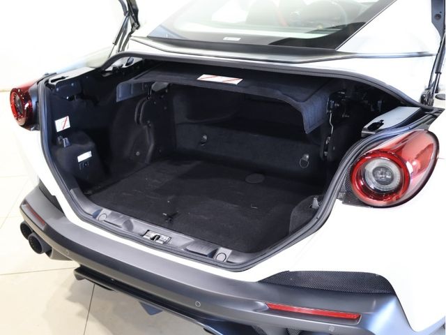 FERRARI FERRARI Portofino 2019