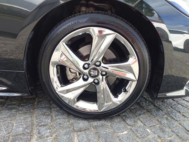 TOYOTA CROWN sedan hybrid 2018