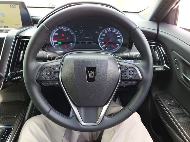 TOYOTA CROWN sedan hybrid 2018