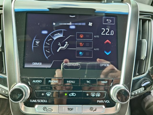 TOYOTA CROWN sedan hybrid 2018